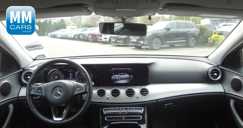 Mercedes-Benz Klasa E cena 129850 przebieg: 111105, rok produkcji 2017 z Ostrów Lubelski małe 191